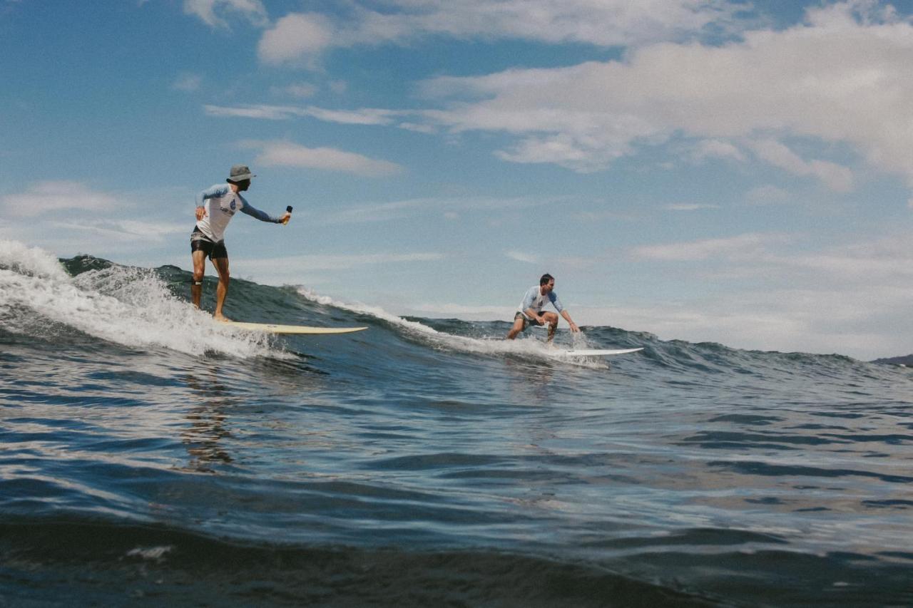 Surf Synergy All-Inclusive Surf Retreat Jacó Extérieur photo