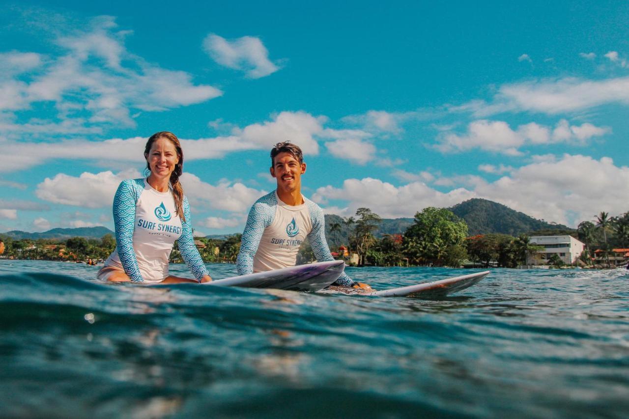 Surf Synergy All-Inclusive Surf Retreat Jacó Extérieur photo