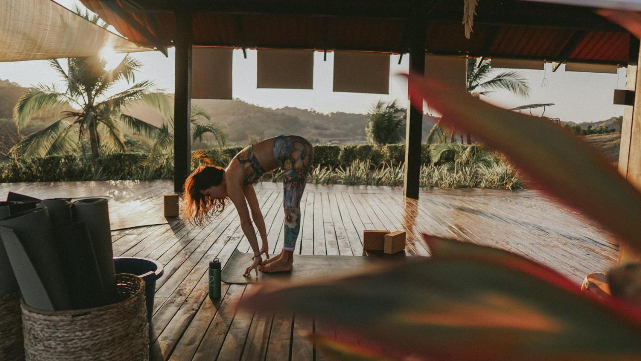 Surf Synergy All-Inclusive Surf Retreat Jacó Extérieur photo