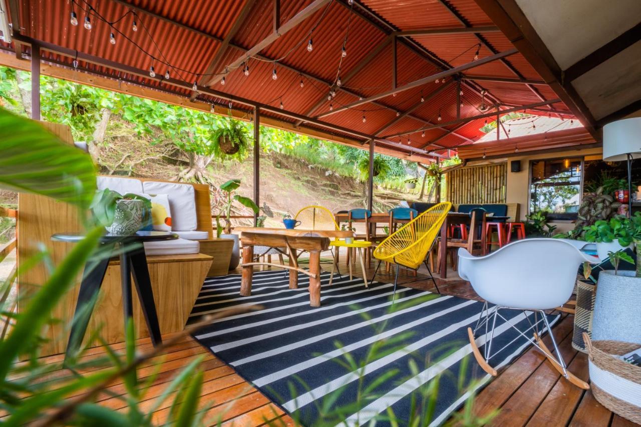 Surf Synergy All-Inclusive Surf Retreat Jacó Extérieur photo