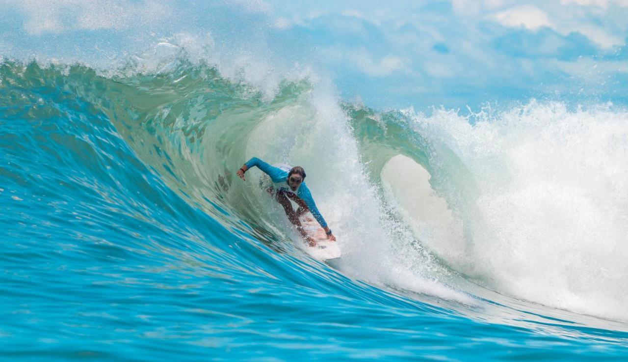 Surf Synergy All-Inclusive Surf Retreat Jacó Extérieur photo