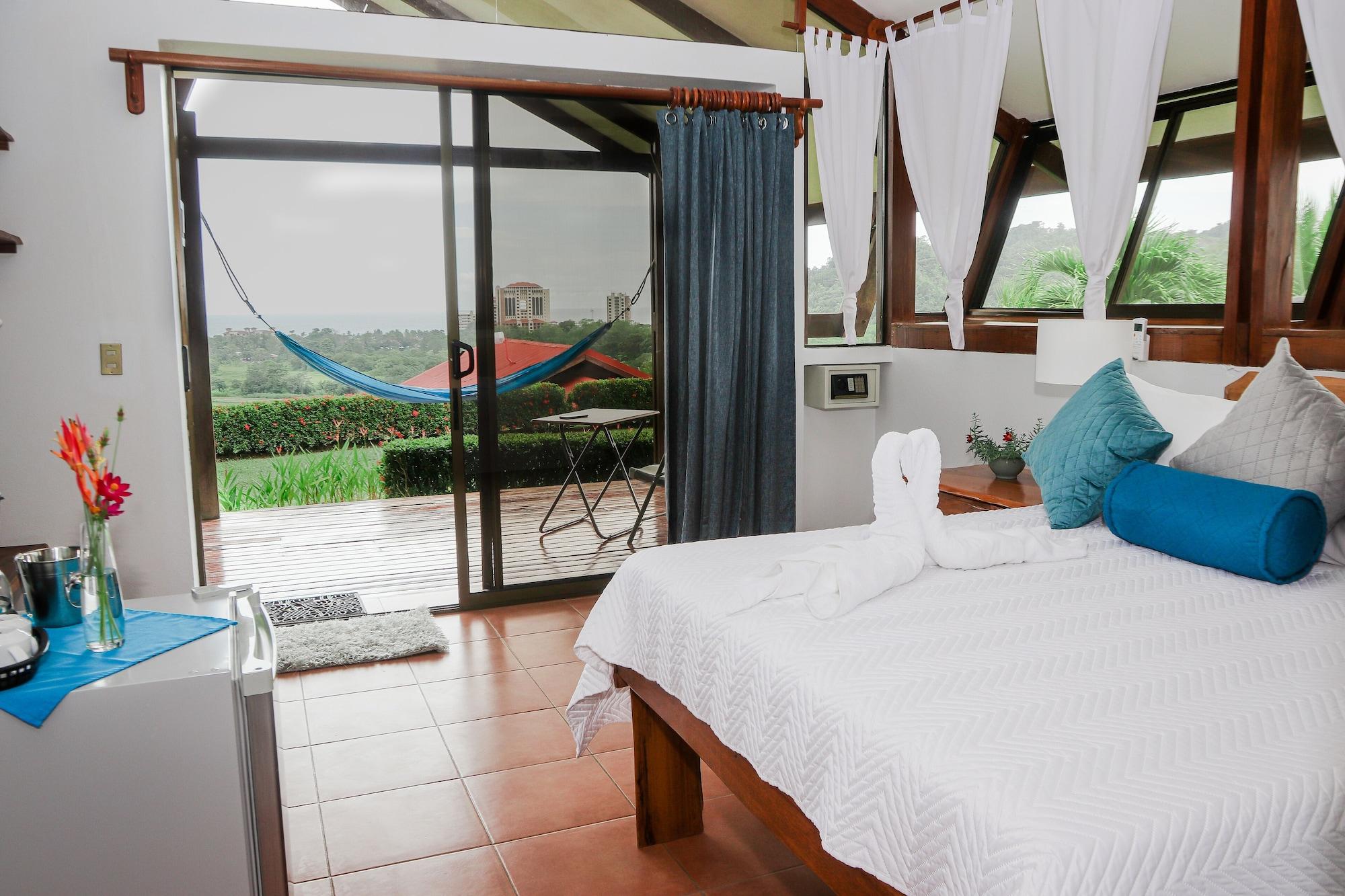 Surf Synergy All-Inclusive Surf Retreat Jacó Extérieur photo