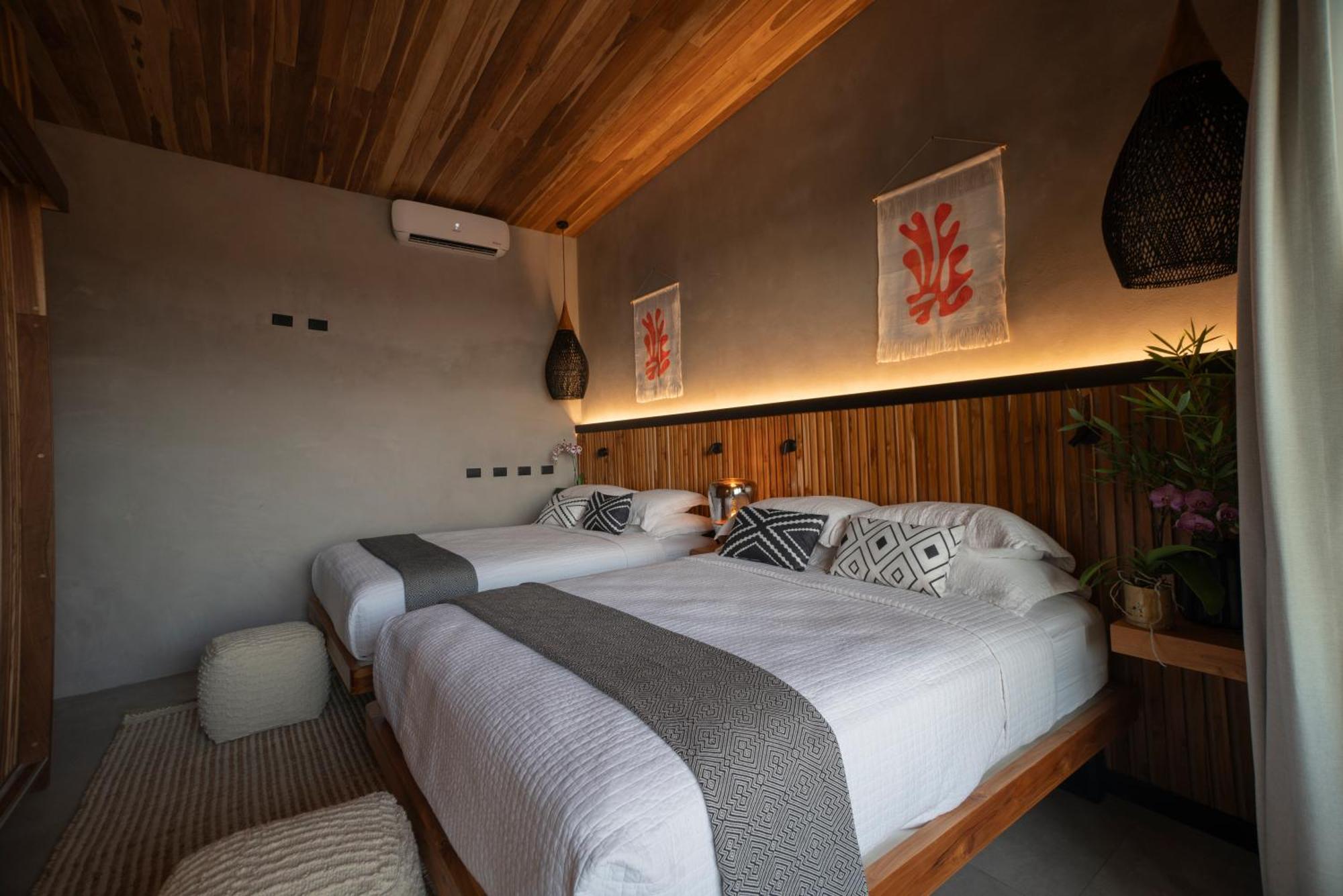 Surf Synergy All-Inclusive Surf Retreat Jacó Extérieur photo