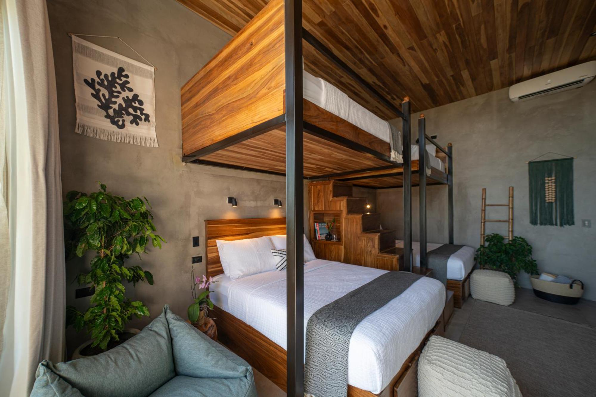 Surf Synergy All-Inclusive Surf Retreat Jacó Extérieur photo